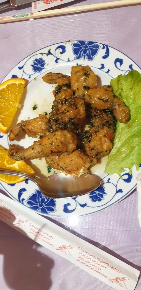 Cuisses de Grenouilles À la Provençale